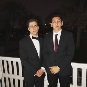 Meet your Posher, Jared